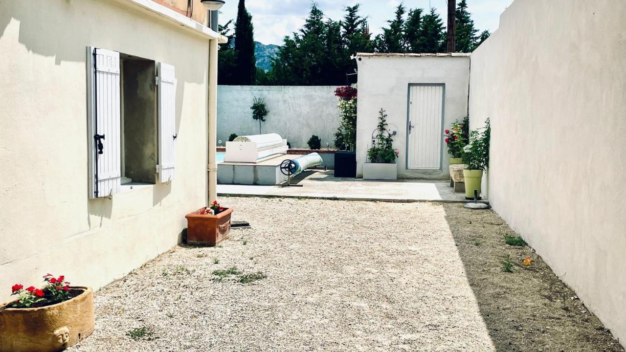 Chez Eric Et Marine Vila Robion en Luberon Exterior foto